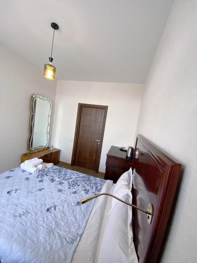 Chonkadzehotel Tbilisi Exterior photo
